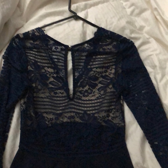 A navy blue size medium dress - Picture 3 of 5
